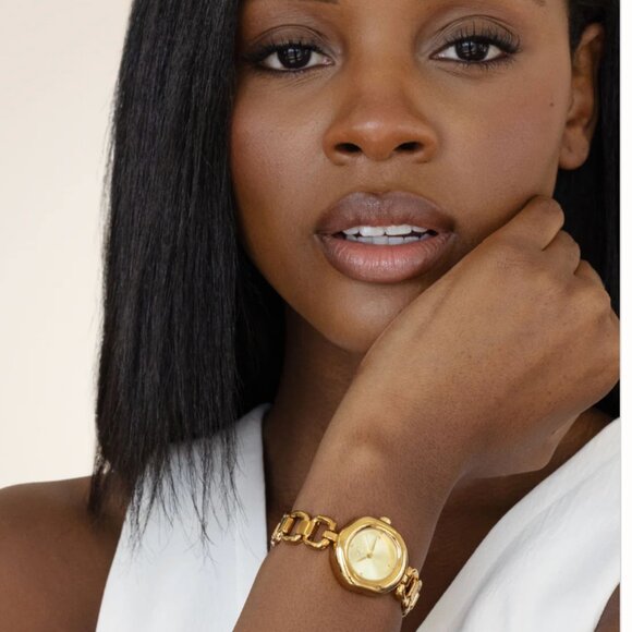 Ettika - Open Circle Bracelet Watch in Gold main image 6